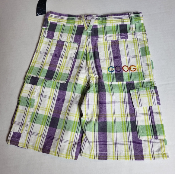 Coogi Shirt and Short Set Size 2T - Picture 8 of 13